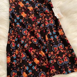 NWT Azure skirt by LulaRoe